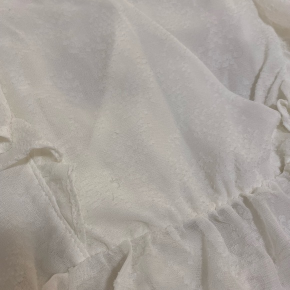 Ruffled white blouse from dynamite - Picture 5 of 5